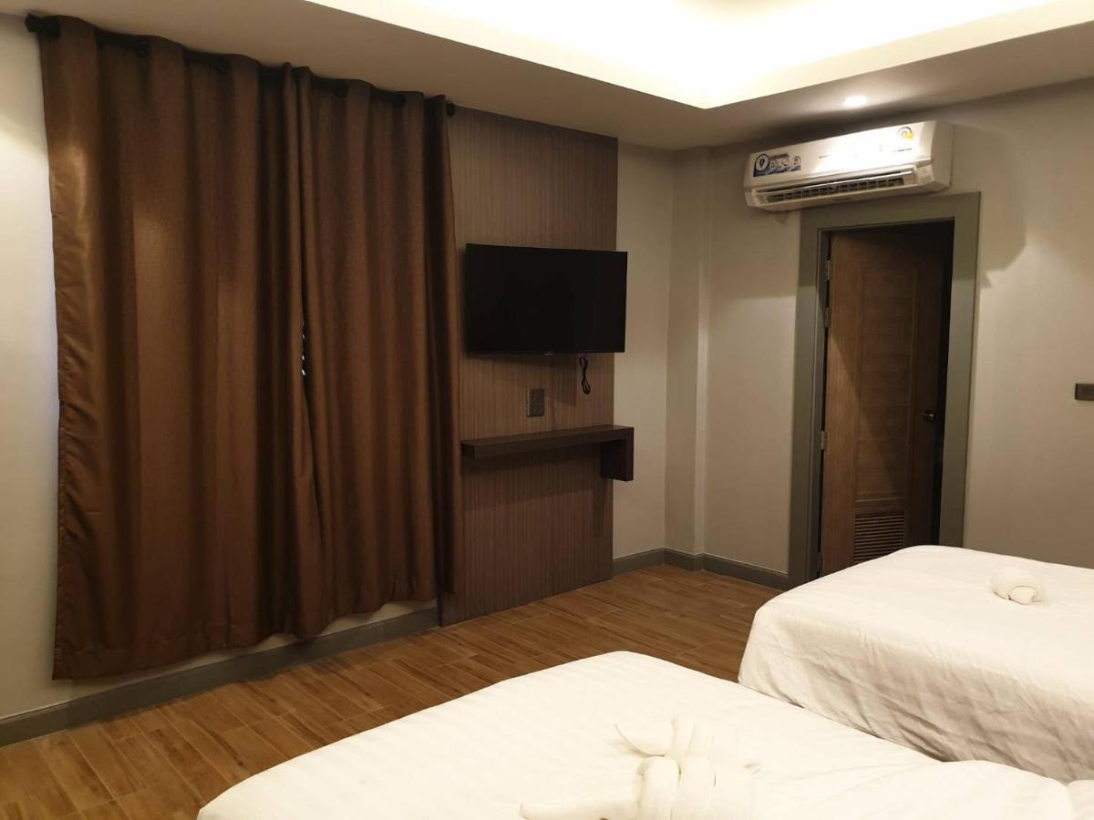 The Bed Hotel Roi Et Eksteriør billede