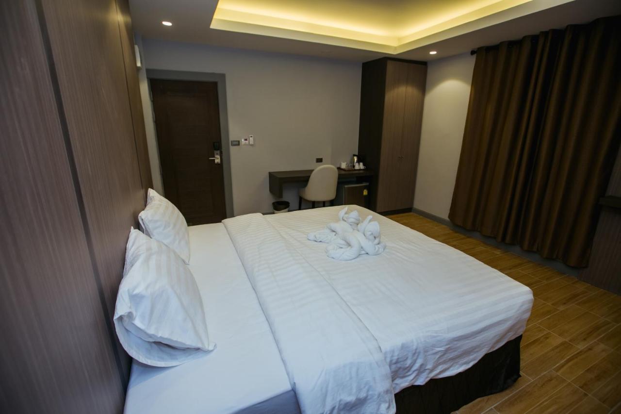 The Bed Hotel Roi Et Eksteriør billede