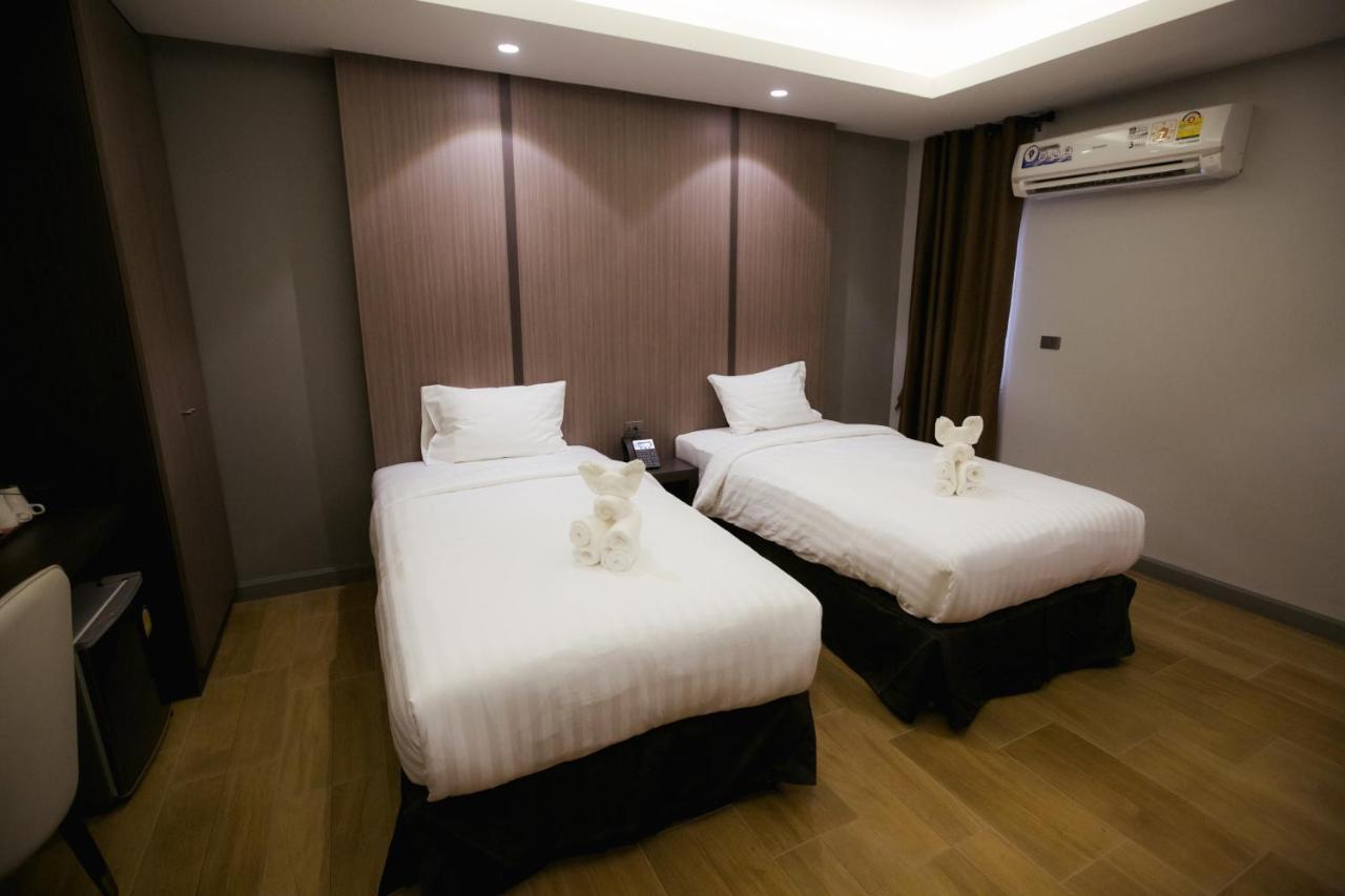 The Bed Hotel Roi Et Eksteriør billede